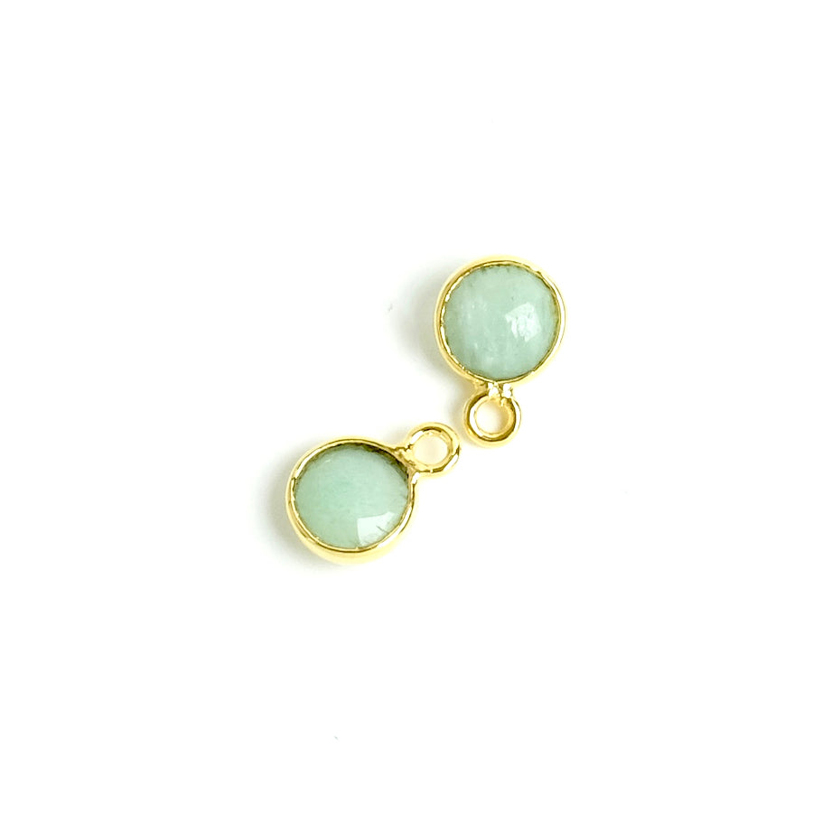 Pendentif sertis rond 6mm Amazonite en laiton Doré à l'or fin 24K