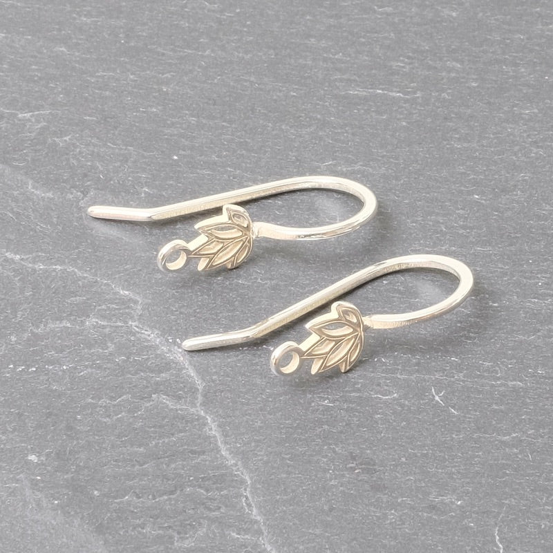 2 crochets Boucles d&#39;oreilles Fleurs de Lotus en argent massif 925