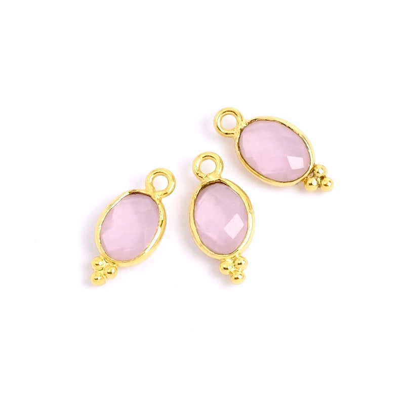 Pendentif serti bohème ovale Quartz rose en laiton Doré à l&#39;or fin 24K