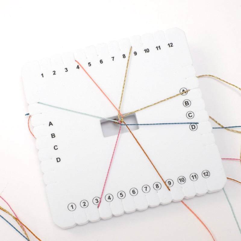 Plateau carré pour Kumihimo