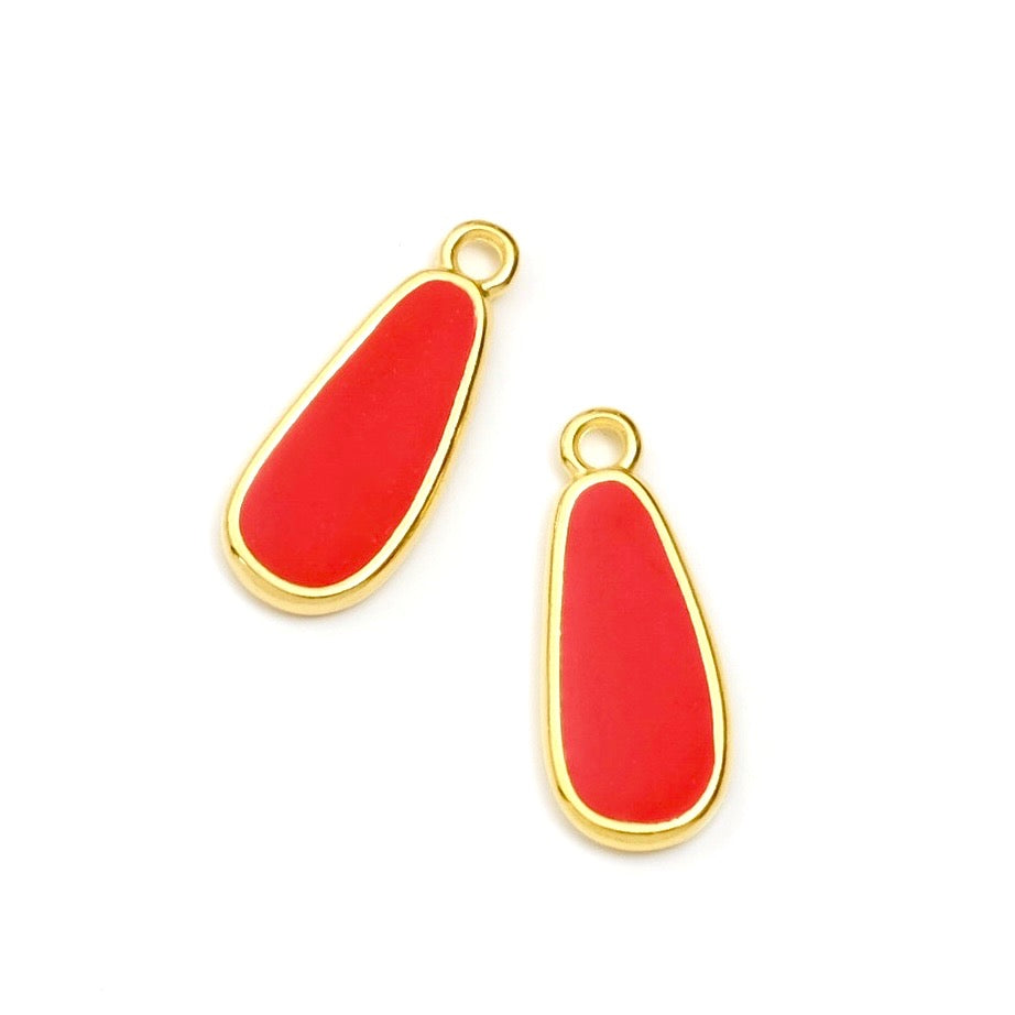 2 pendentifs émaillés gouttes rouge vif en Zamak doré Or 24K