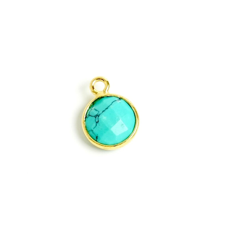 Pendentif sertis rond 8mm de Turquoise en laiton Doré à l&#39;or fin 24K