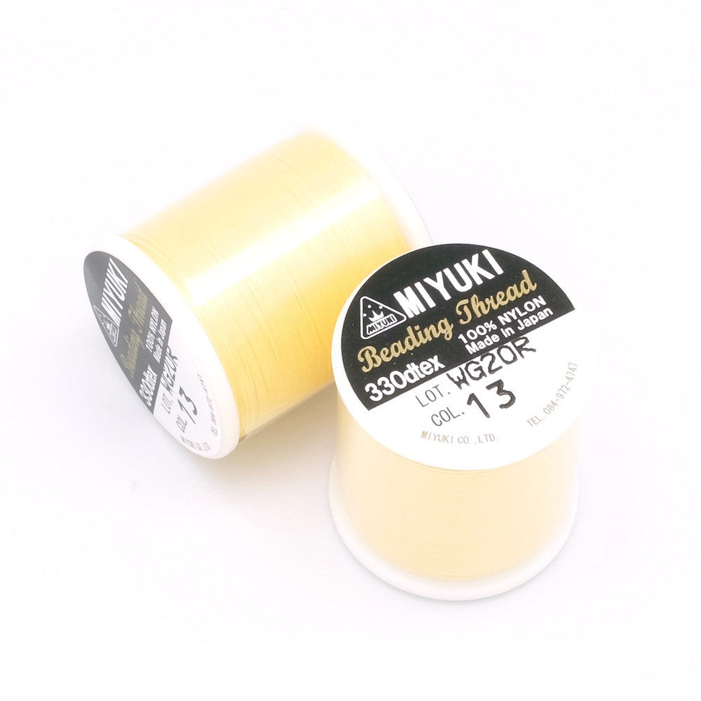 Bobine de 50 mètres de fil nylon Miyuki Beading thread 0,25mm Jaune N°13